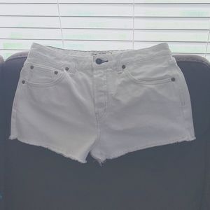 Free People White Shorts Size 29